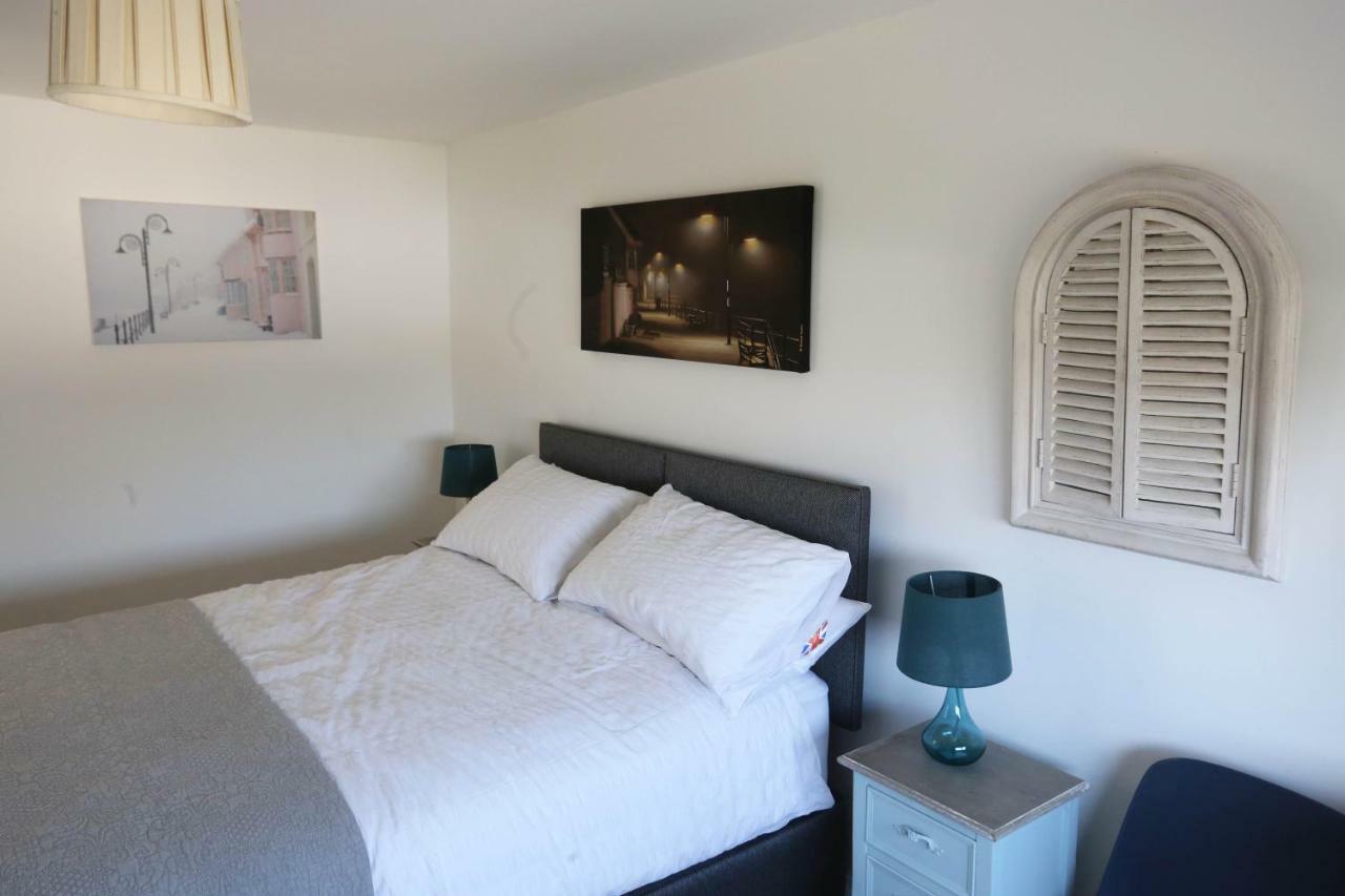 Apartamento 4A Dolphin Close Lyme Regis Exterior foto